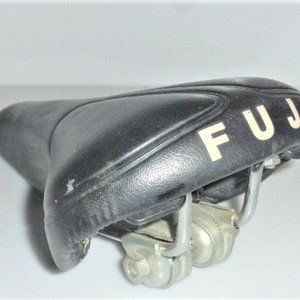 BX55 FUJI BICYCLE SEAT 7879 Fujita Saddle Co.Road Bike Touring Bike Marathon